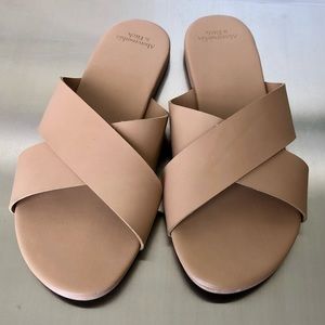 A&F | Tan Leather Criss Cross Slide Sandals